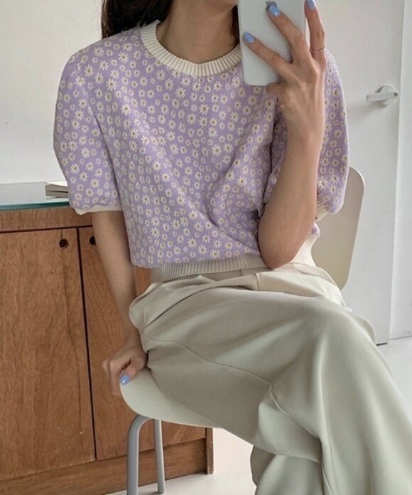 ems excite Cropped Pullover Sweatshirt Top Womens One Size Purple Daisy - Picture 6 of 6